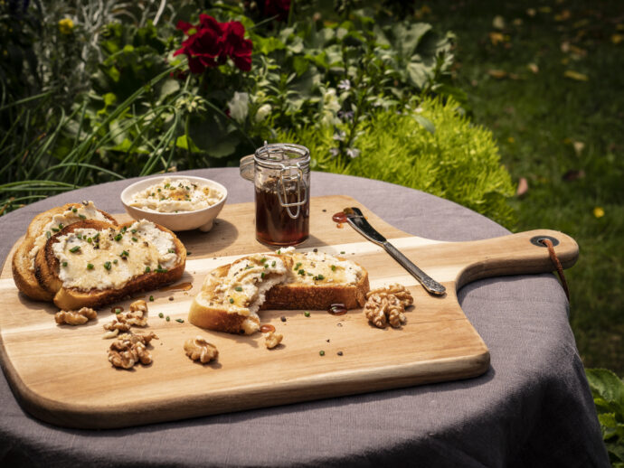 Manuka Honey and Cashew-Ricotta Crostini