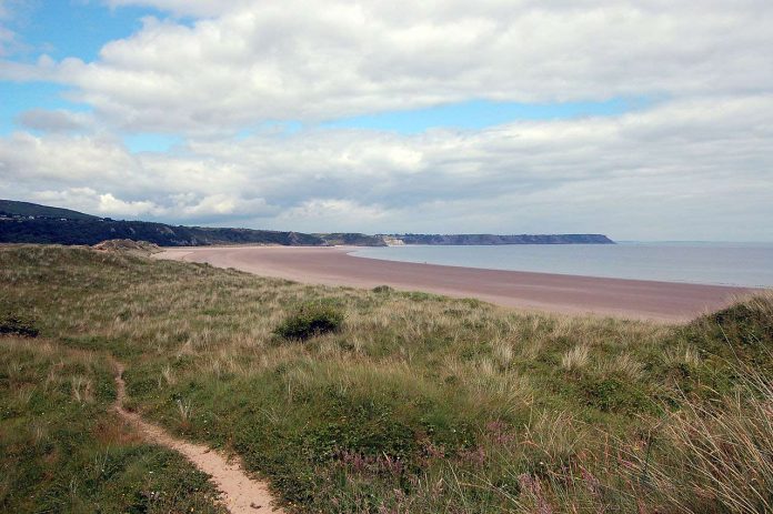 Oxwich Bay, Wales